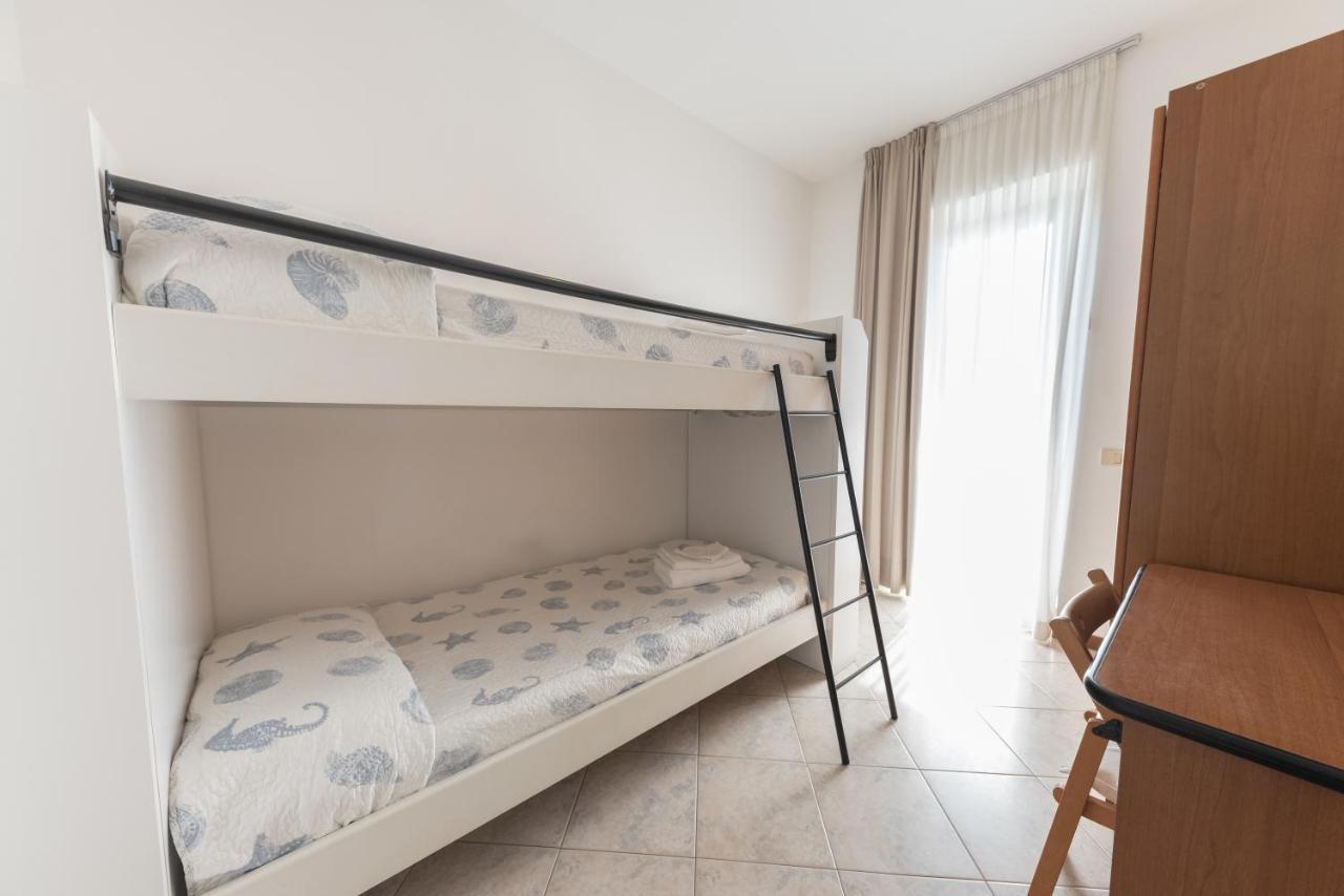 Residenza Nobel Appartamenti 리미니 외부 사진